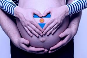 Роды в Аргентине: особенности процесса и практики